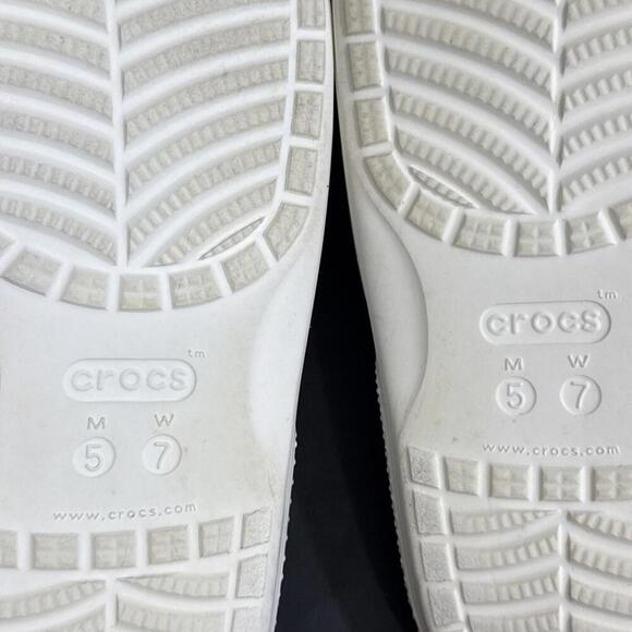 Crocs Iconic Classic Comfort Waterproof White One Strap Sandal Slides Shoe W7 M5 - Picture 8 of 11